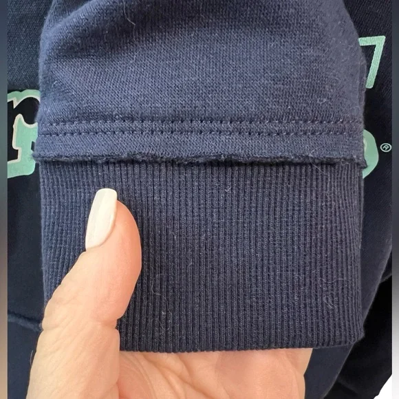 NHL Seattle Kraken Women’s Navy Blue Hoodie size Medium, trendy raw edge hem - Picture 5 of 9